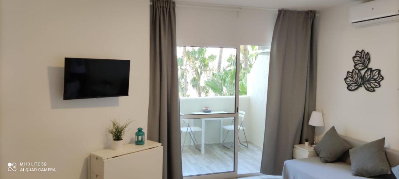 Estudio En Benalbeach, Vistas Mar, Primera Linea Playa Benalmádena Extérieur photo
